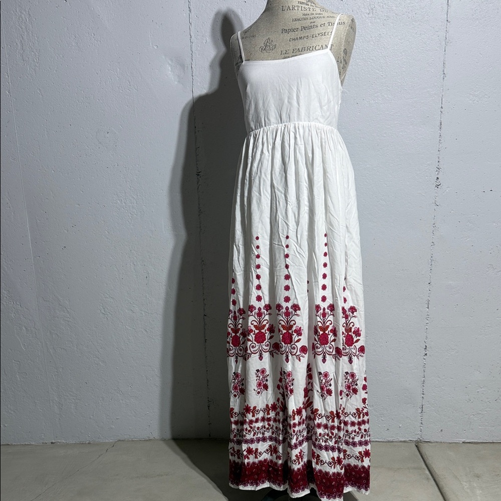 Francesca's Collections Strapless White and Red Dress - Picture 2 of 8
